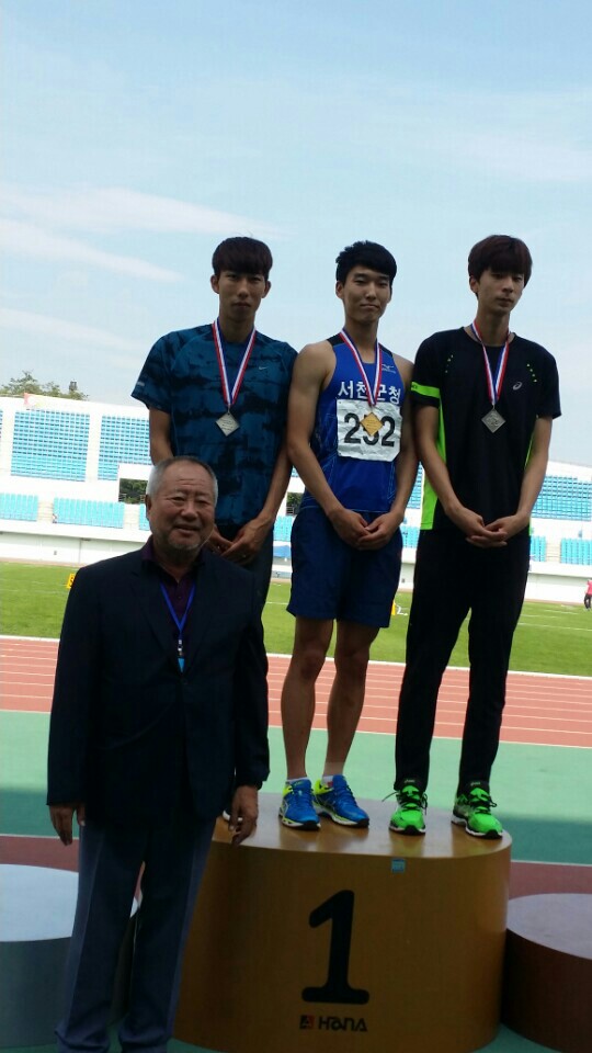 (3일)우상혁 시상식(제69회전국육상선수권대회).JPG