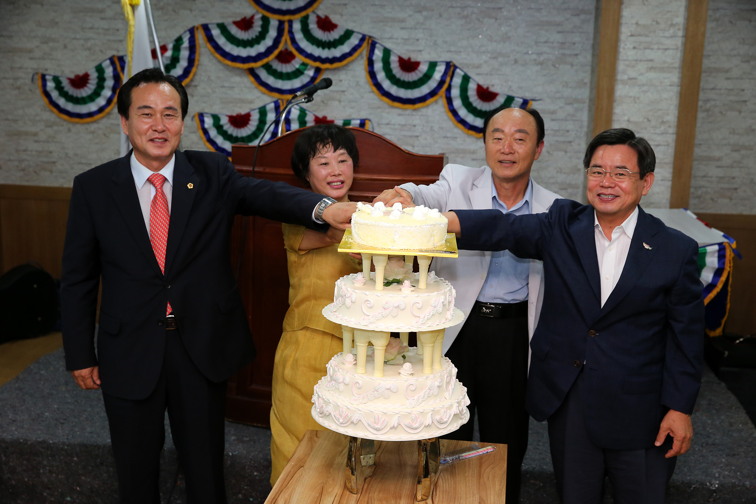 (24일)서면 주항리 봉하마을 농업6차산업 마을기업 준공