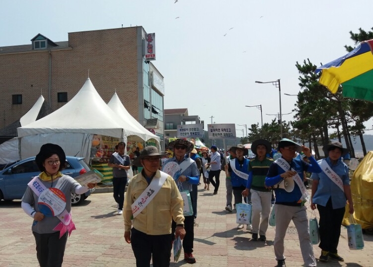 (26일)서천군 폭염 및 물놀이 안전사고 예방 합동 캠페인  (1).JPG