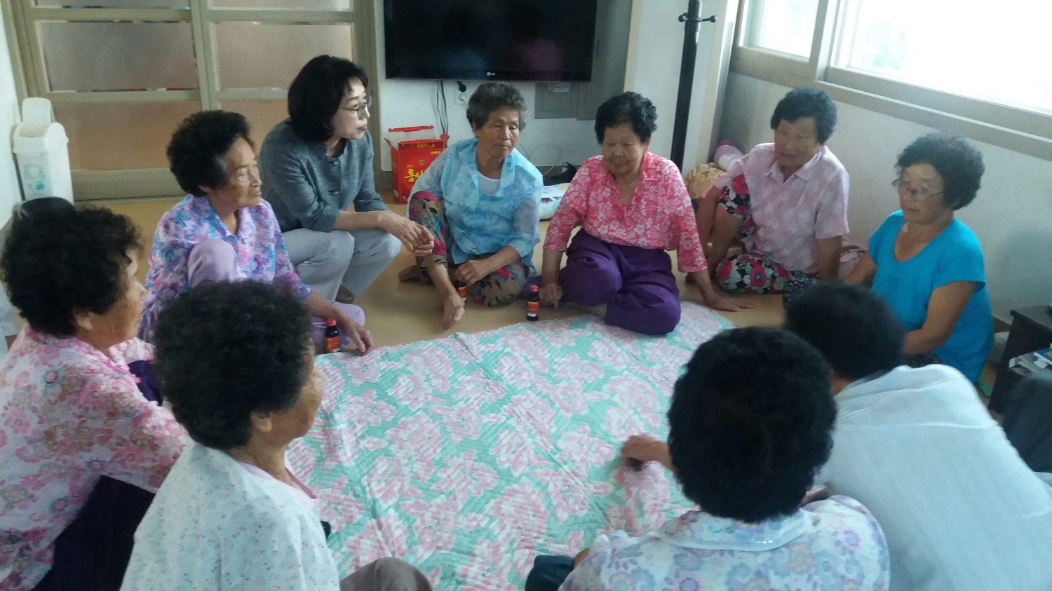 (1일)한산면 무더위 쉼터 찾아가는 복지상담 창구 운영 (2)